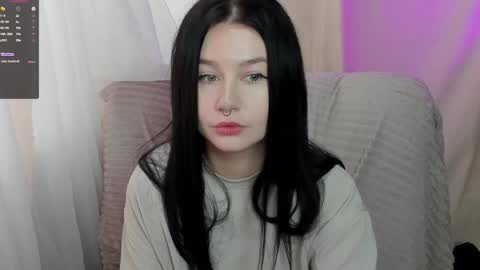 Snapshot of alinegreeeen chatting on 02-10-25, 03:35 Aline Greeeen online show from 02-10-25, 03:35