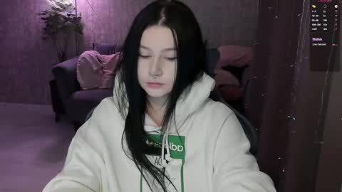 Aline Greeeen online show from 02-05-26, 07:02