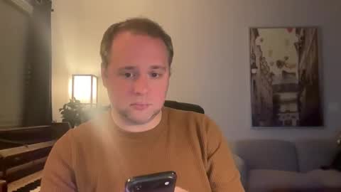 Snapshot of alinick0125 chatting on 12-04-25, 01:26 Nick online show from 12-04-25, 01:26