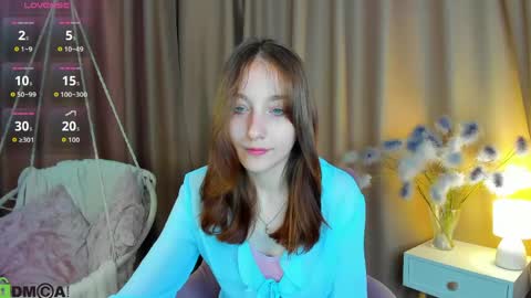 Snapshot of alis_tauber chatting on 04-20-26, 09:23 Alis online show from 04-20-26, 09:23
