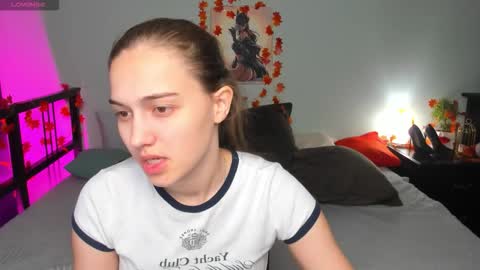 alisa__kelly online show from 11-10-25, 01:04