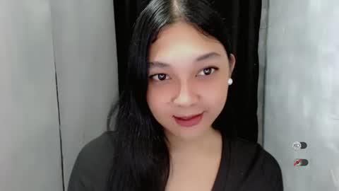 Shanti xhey online show from 11-29-25, 09:12