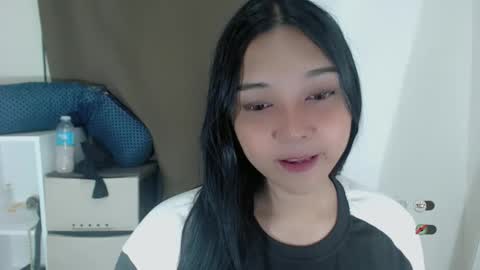 Shanti xhey online show from 02-25-26, 06:45