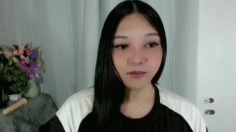 Snapshot of alisa_sexmachine chatting on 07-04-26, 01:17 call me TRISHA online show from 07-04-26, 01:17
