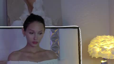 Snapshot of alisa_tiny chatting on 06-28-26, 07:36 Stefa online show from 06-28-26, 07:36