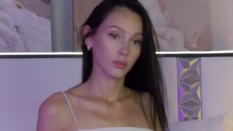 Snapshot of alisa_tiny chatting on 07-05-26, 04:07 Stefa online show from 07-05-26, 04:07