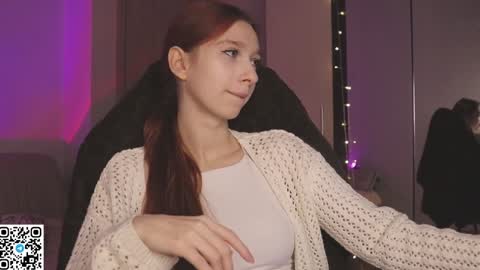 Alice                                   Fansly Alisa01 online show from 02-06-25, 03:27