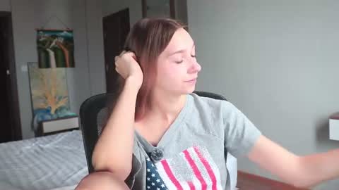 Snapshot of alisaa_01 chatting on 07-15-26, 03:23 Alice Fansly Alisa01 online show from 07-15-26, 03:23