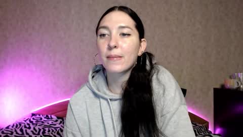 alisaadoll online show from 10-30-25, 01:23