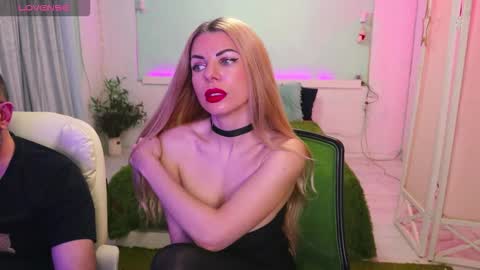 Snapshot of alisaaleks chatting on 03-06-26, 09:11 Alisa Aleks online show from 03-06-26, 09:11