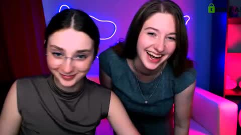 Snapshot of alisabliss chatting on 06-14-26, 02:24 Alisa online show from 06-14-26, 02:24