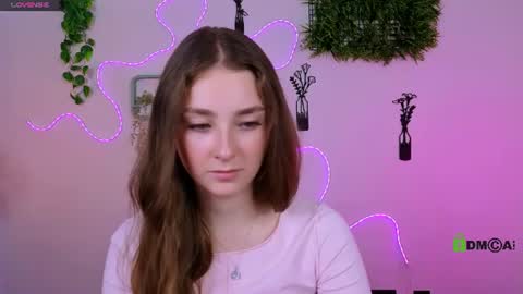 Snapshot of alisabliss chatting on 07-31-26, 10:03 Alisa online show from 07-31-26, 10:03