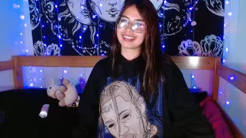 alisha17love online show from 11-10-25, 09:19