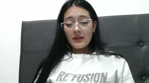 alisha_9997 online show from 10-11-25, 12:43