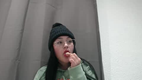 alisha_9997 online show from 11-30-25, 10:03