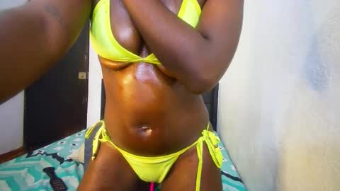 alisha_boes online show from 10-20-25, 06:41