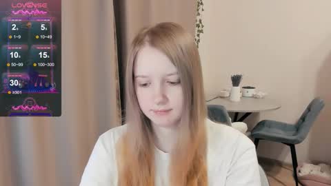 Alya online show from 09-18-25, 02:57