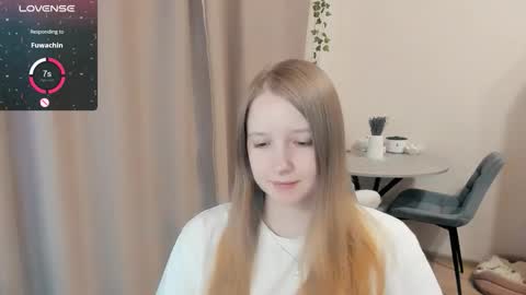 Alya online show from 10-17-25, 10:34