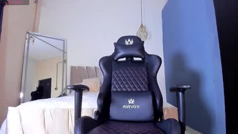 Snapshot of alishaa_sweet chatting on 03-01-26, 12:51 Alisha online show from 03-01-26, 12:51