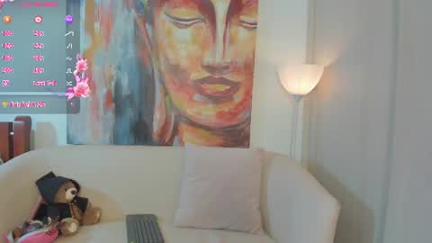 Snapshot of alishaindia chatting on 06-10-26, 04:17 Alisha online show from 06-10-26, 04:17