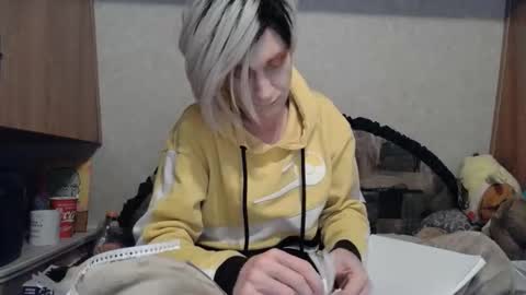 Snapshot of alishaluv chatting on 03-04-26, 04:40 Alisha online show from 03-04-26, 04:40