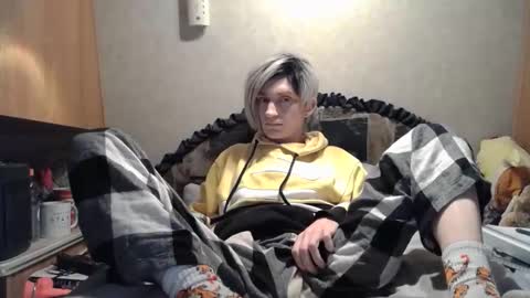 Snapshot of alishaluv chatting on 03-06-26, 08:22 Alisha online show from 03-06-26, 08:22