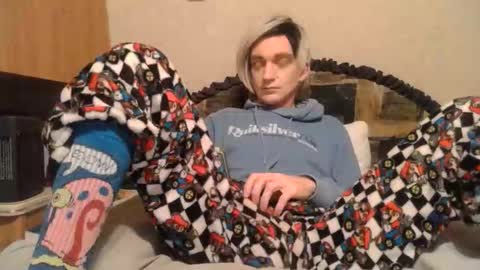 Snapshot of alishaluv chatting on 04-10-26, 03:01 Alisha online show from 04-10-26, 03:01