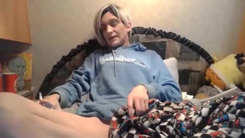 Snapshot of alishaluv chatting on 04-11-26, 04:22 Alisha online show from 04-11-26, 04:22