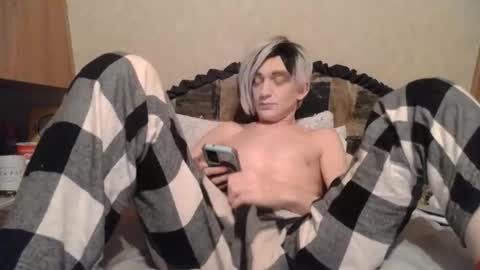 Snapshot of alishaluv chatting on 04-16-26, 02:34 Alisha online show from 04-16-26, 02:34