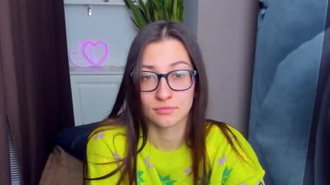 Alina online show from 12-12-24, 02:11