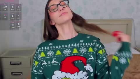 Alina online show from 12-15-24, 10:50