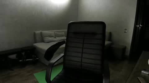 Snapshot of alishaswiss chatting on 02-10-25, 09:58 AlishaSwiss online show from 02-10-25, 09:58