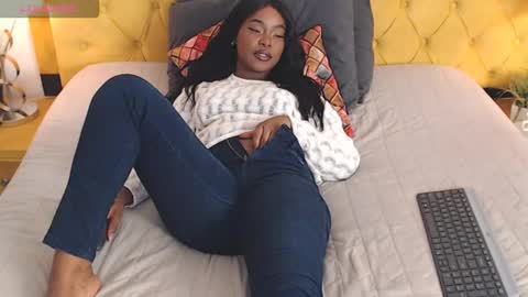 Luna online show from 11-14-25, 09:13