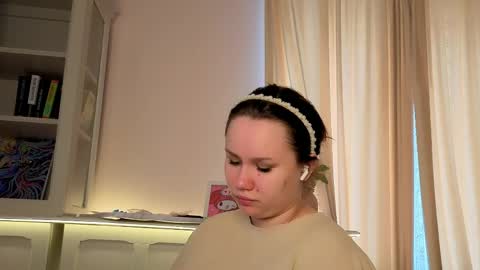 Alisia online show from 03-20-26, 07:35