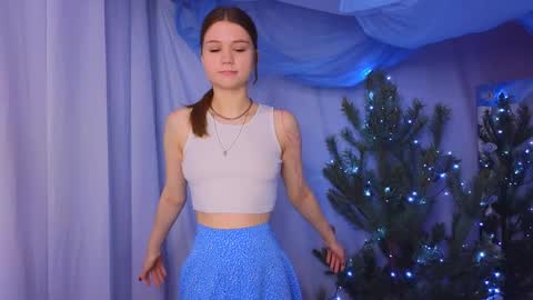 Snapshot of alisia_spinnet chatting on 12-30-24, 07:15 Alisia online show from 12-30-24, 07:15