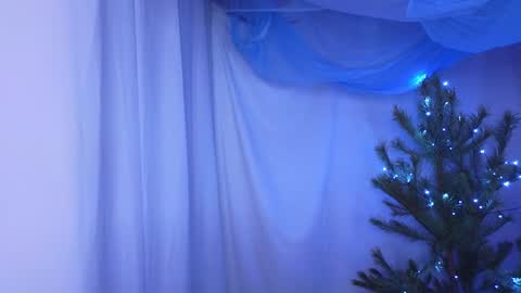 Snapshot of alisia_spinnet chatting on 01-05-25, 10:21 Alisia online show from 01-05-25, 10:21