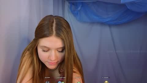 Snapshot of alisia_spinnet chatting on 01-09-25, 10:41 Alisia online show from 01-09-25, 10:41