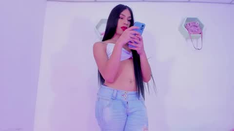 Alisia online show from 12-14-24, 03:36