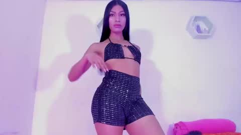 Alisia online show from 12-29-24, 03:24