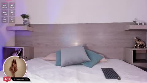 Snapshot of alison222_ chatting on 03-04-25, 08:27 A L I S O N online show from 03-04-25, 08:27