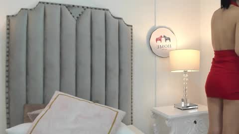 Snapshot of alison_carde05 chatting on 01-08-26, 07:05 Alison online show from 01-08-26, 07:05