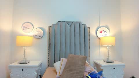 Snapshot of alison_carde05 chatting on 01-15-26, 07:17 Alison online show from 01-15-26, 07:17