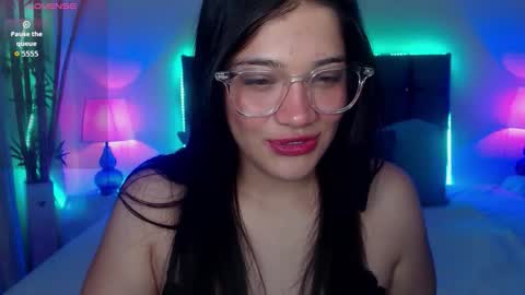 Alison online show from 12-19-25, 10:06