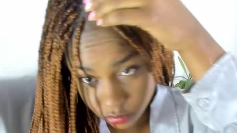 Sofias house online show from 09-14-25, 08:57