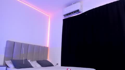 Alison  online show from 12-30-24, 09:16