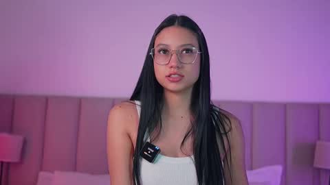 Alison  online show from 09-30-25, 04:17