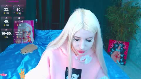 Alison online show from 10-19-25, 04:07