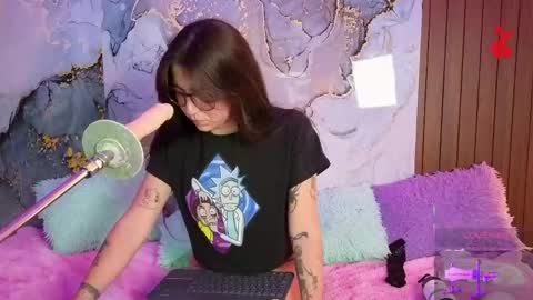 Snapshot of alissa_cute1 chatting on 05-01-26, 10:25 Mia online show from 05-01-26, 10:25