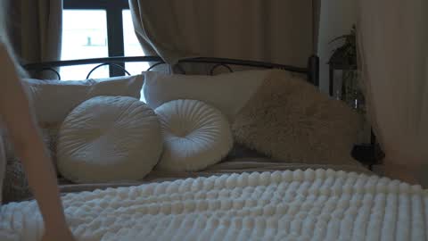 Alissa online show from 01-18-25, 12:57