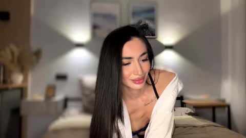 Alissa online show from 11-10-25, 04:39